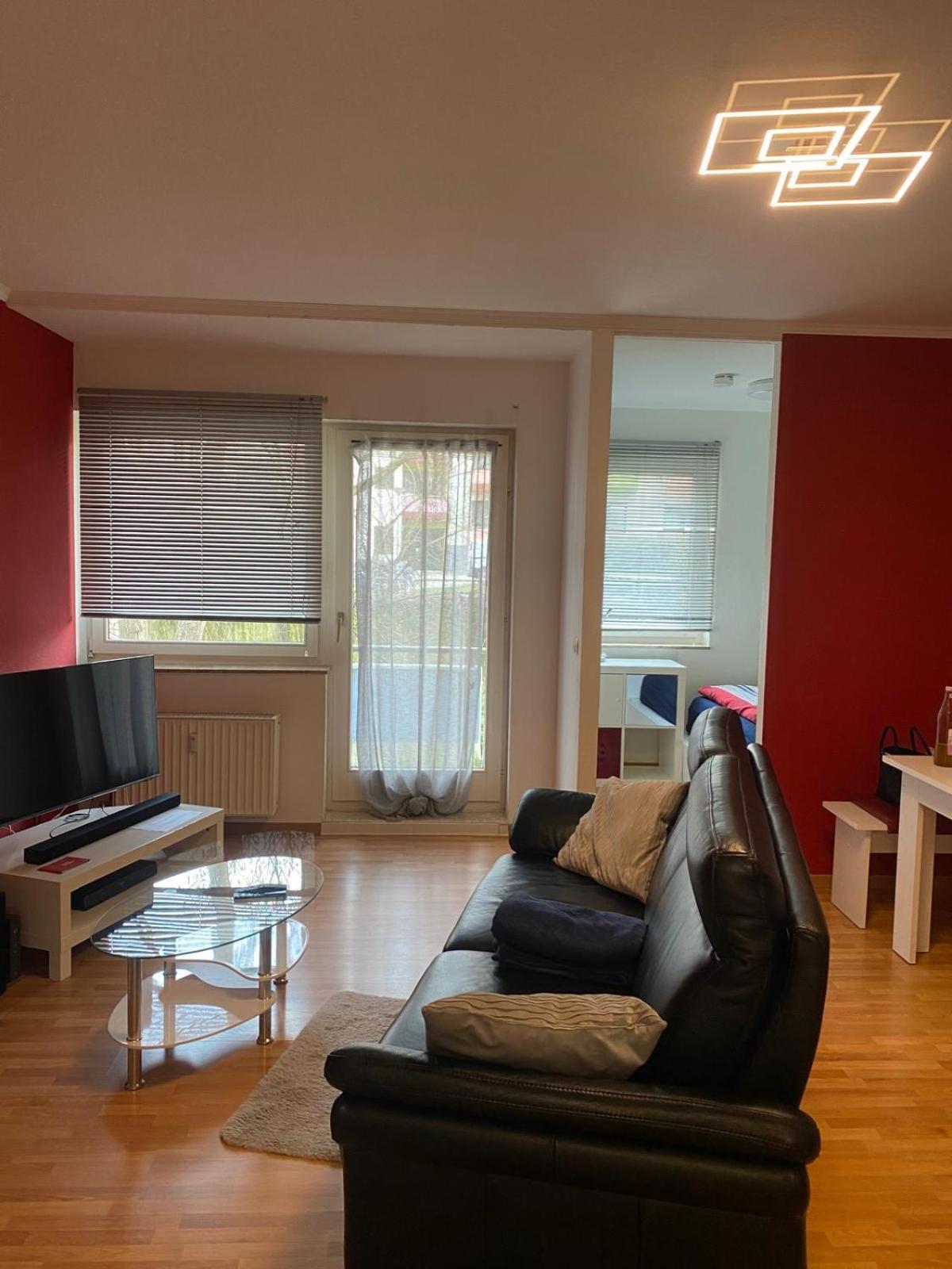 Zwei Mit Balkon Und Stellplatz Voll Moebliert * Trier