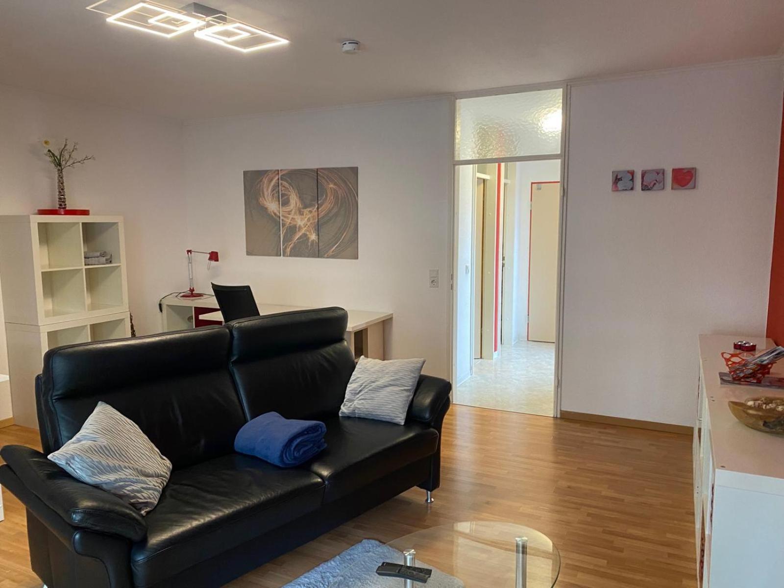 Zwei Mit Balkon Und Stellplatz Voll Moebliert Trier